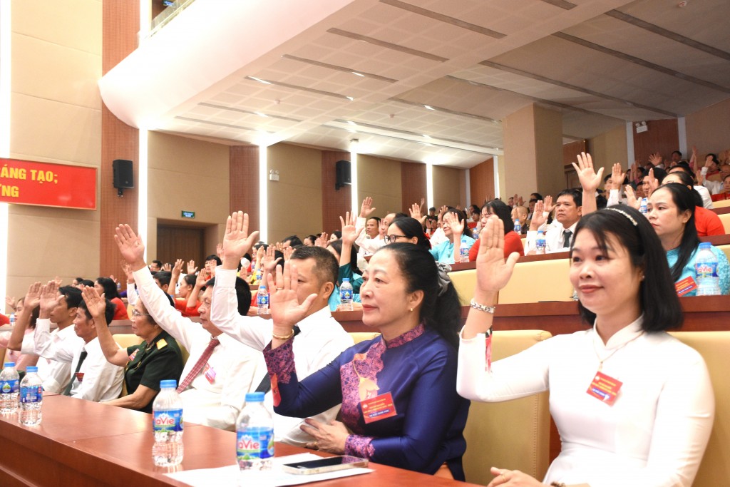 Tập trung trí tuệ, phát huy sáng tạo, xây dựng Đông Anh phát triển