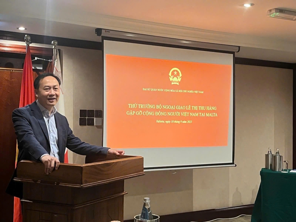 Tăng cường kết nối cộng đồng người Việt tại Malta