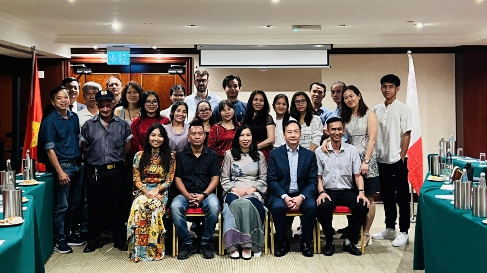 Tăng cường kết nối cộng đồng người Việt tại Malta