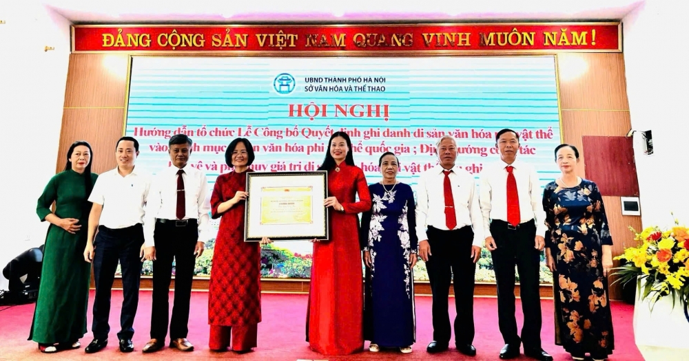 Làng nghề ven sông Hồng trước cơ hội mới