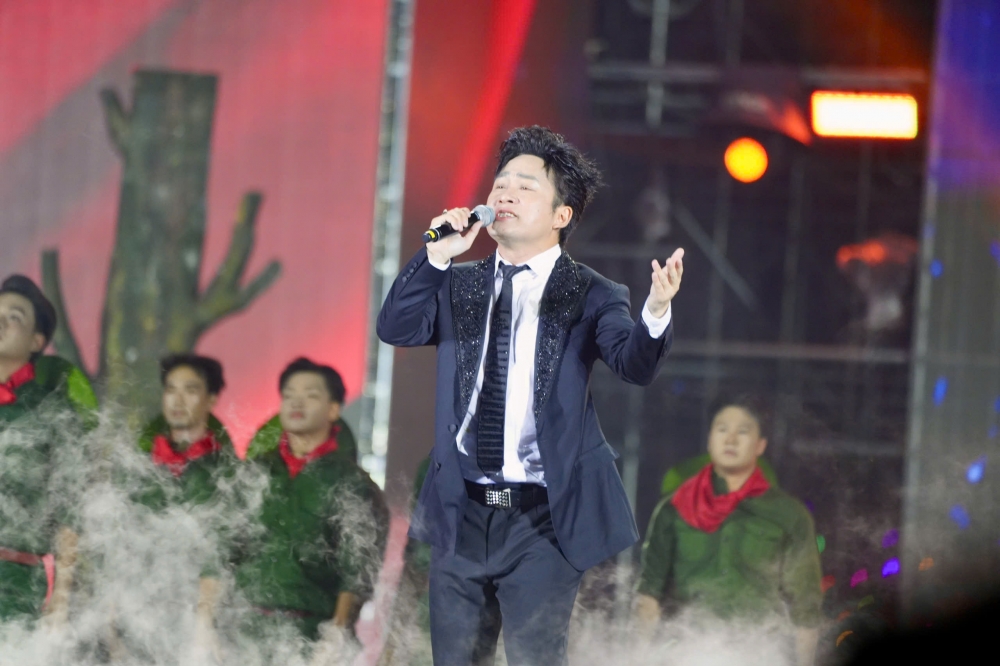 Triển lãm A80 khẳng định sức mạnh đại đoàn kết dân tộc