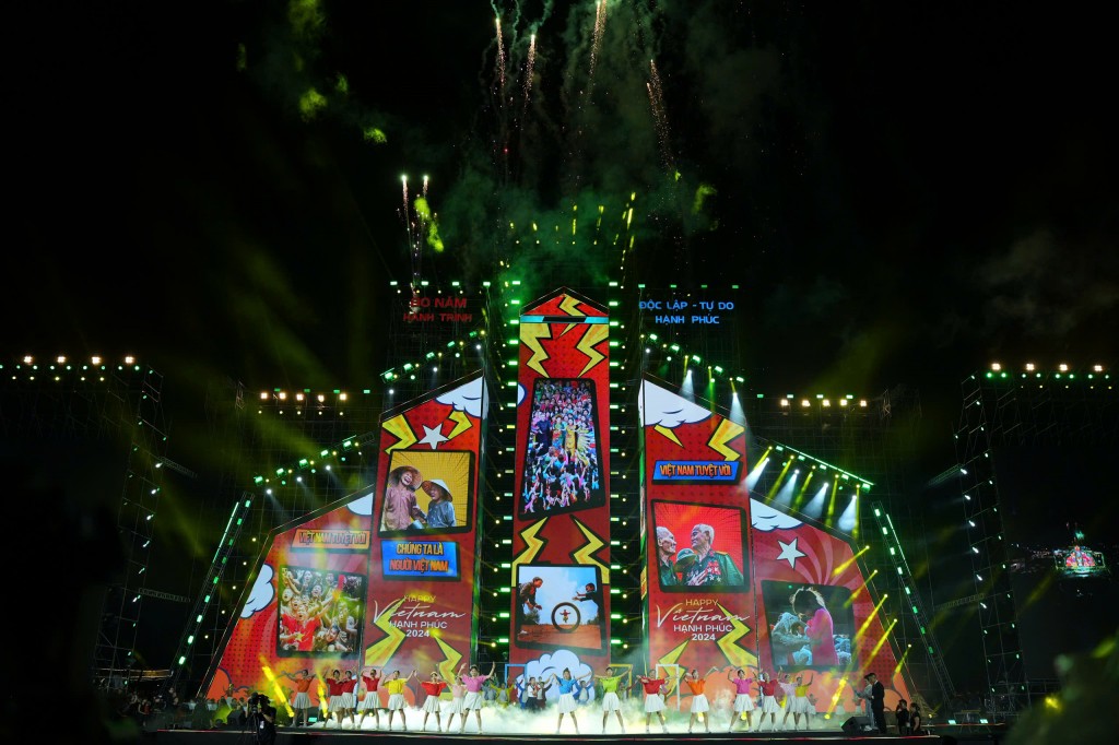 Triển lãm A80 khẳng định sức mạnh đại đoàn kết dân tộc