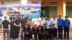 Báo Tuổi trẻ Thủ đô chắp cánh ước mơ cho học trò Tân Hương