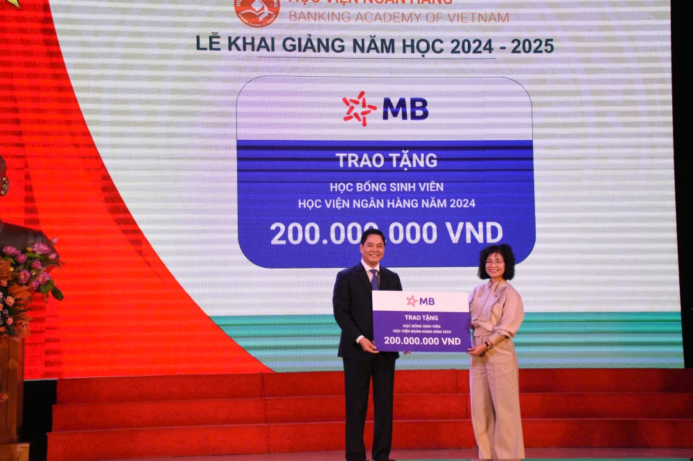 Long trọng lễ khai giảng năm học 2024  - 2025 tại Học viện Ngân hàng