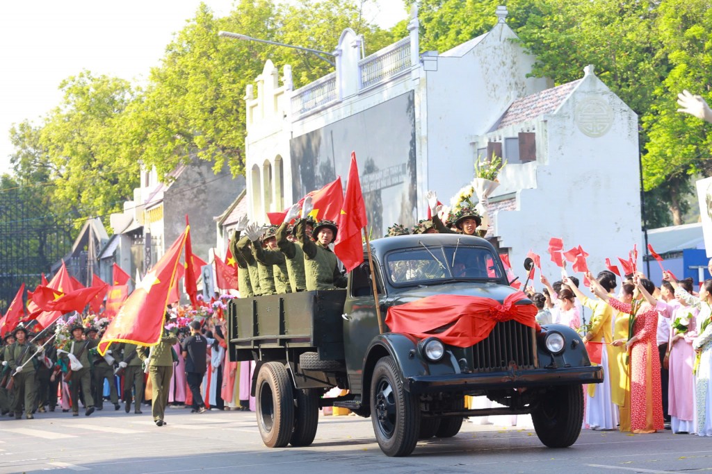 Tự hào, hùng tráng Ngày hội Văn hóa vì hòa bình