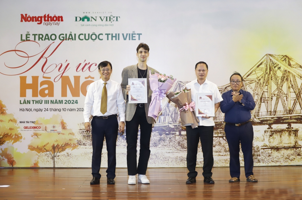 11 tác giả đạt giải Cuộc thi viết “Ký ức Hà Nội” lần III năm 2024