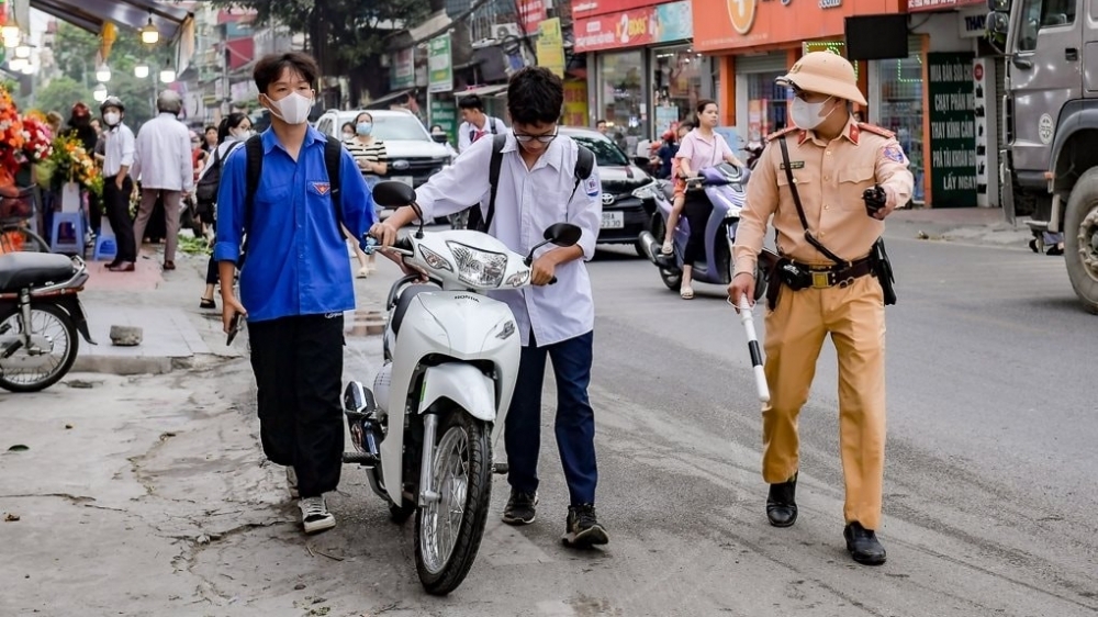 Xử lý hơn 7.600 học sinh vi phạm trật tự an toàn giao thông