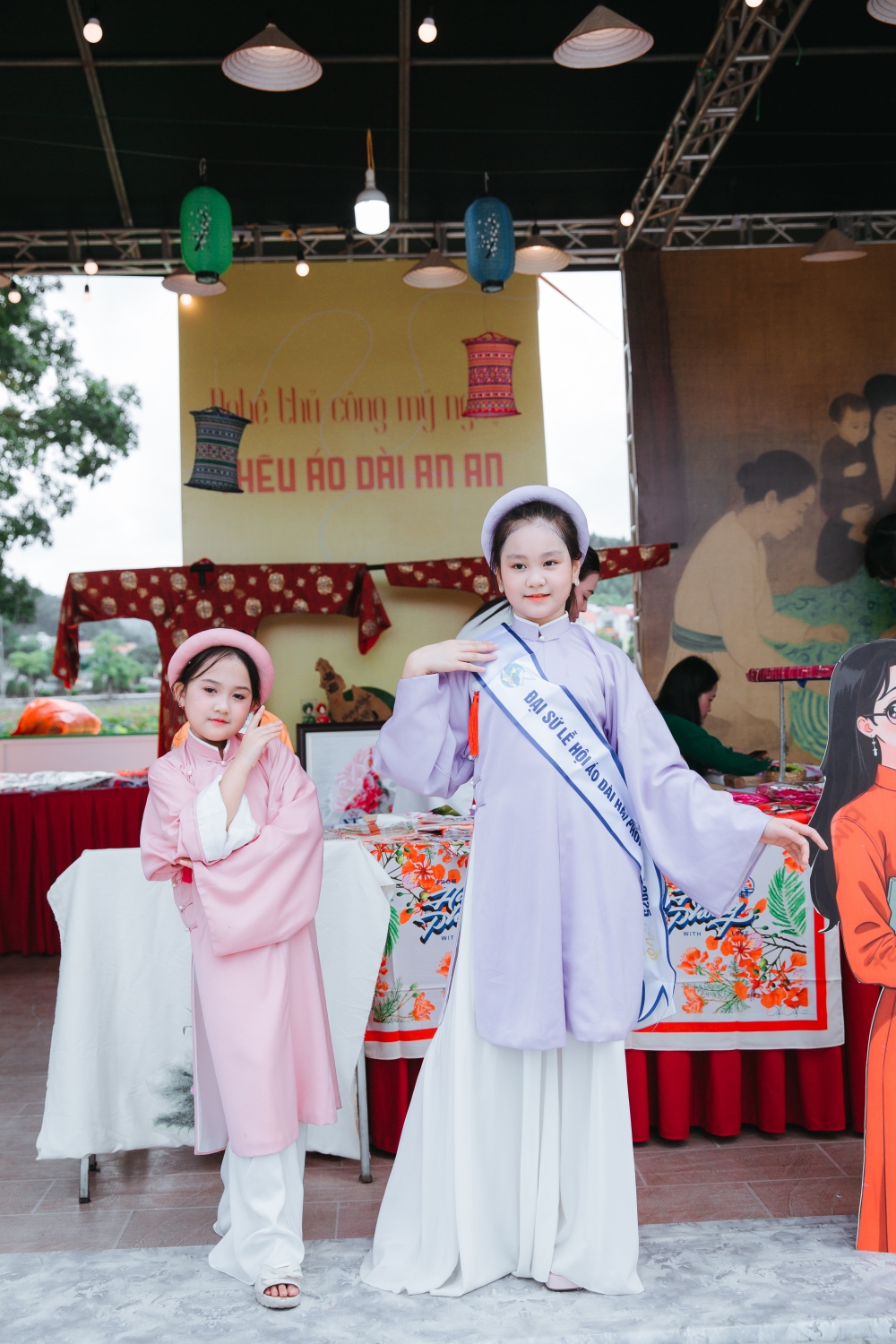 Đặc sắc không gian làng nghề tại Tuần Văn hóa – Xúc tiến thương mại Côn Sơn – Kiếp Bạc 2025