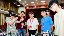 sap xep lai de giai quyet tinh trang lam phat dai hoc