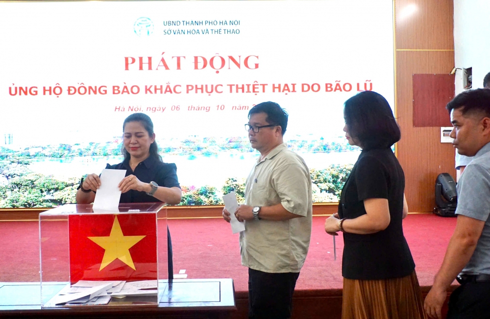 Sở VH&TT TP Hà Nội phát động ủng hộ đồng bào bị thiệt hại do bão lũ Sở VH&TT TP Hà Nội phát động ủng hộ đồng bào bị thiệt hại do bão lũ