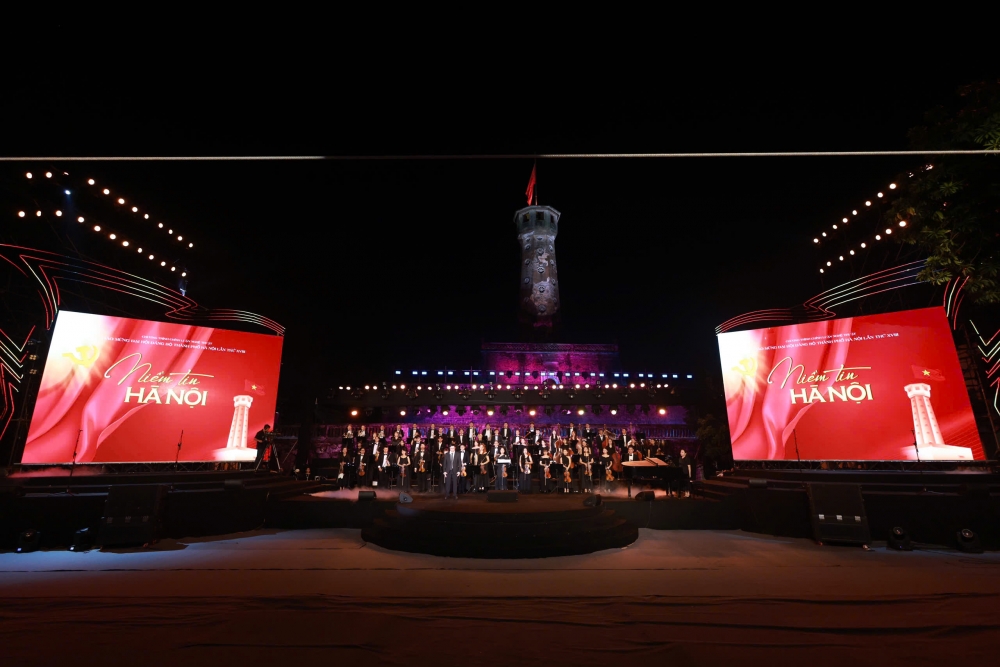 “Niềm tin Hà Nội” tái hiện những mốc son chói lọi của Thủ đô
