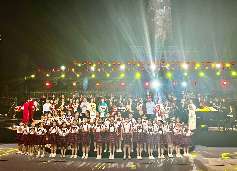 “Niềm tin Hà Nội” tái hiện chặng đường vẻ vang của Thủ đô