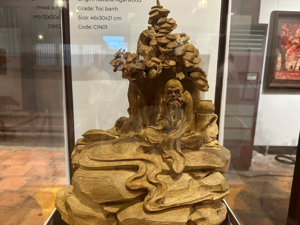 Khai mạc triển lãm “Sắc Tâm”