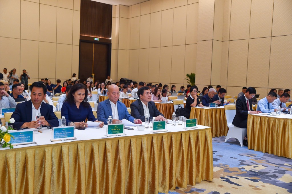 “Bản giao hưởng” kết nối giữa sản xuất – thương mại – văn hóa “Bản giao hưởng” kết nối giữa sản xuất – thương mại – văn hóa