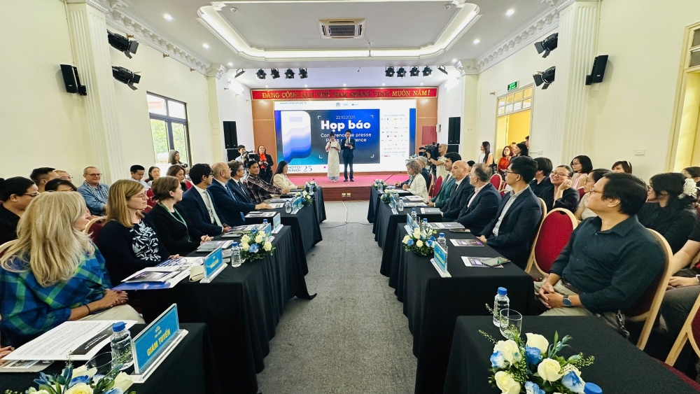 Thúc đẩy Hà Nội trở thành trung tâm sáng tạo về nhiếp ảnh Thúc đẩy Hà Nội trở thành trung tâm sáng tạo về nhiếp ảnh