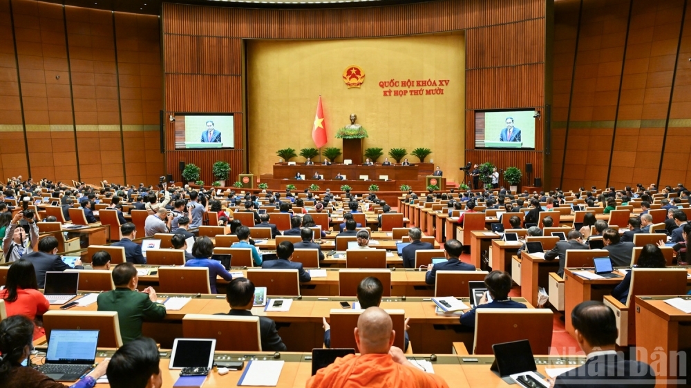 Hôm nay (23/10), Quốc hội thảo luận 5 dự án luật