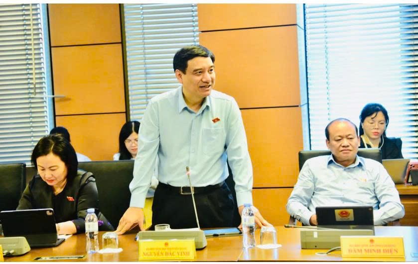 Đại biểu Quốc hội kiến nghị phát triển cơ quan báo chí