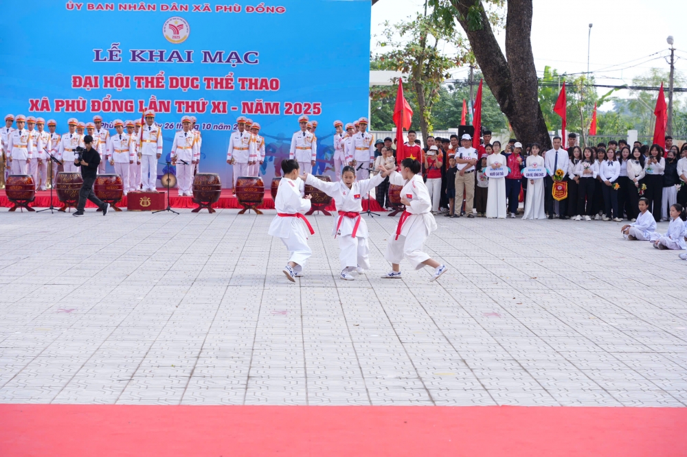 Đại hội Thể dục - Thể thao xã Phù Đổng quy tụ 2500 người tham dự