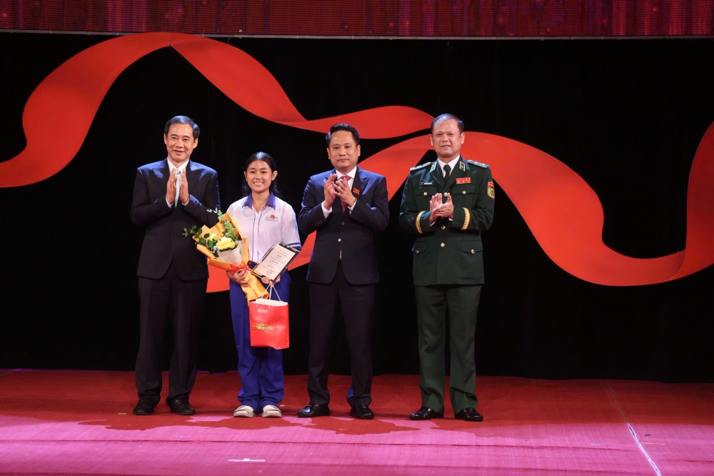 Vinh danh 26 cá nhân, tập thể truyền cảm hứng về tinh thần tự hào dân tộc