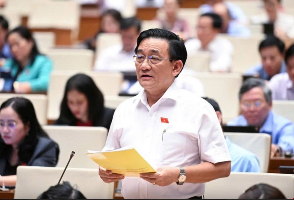 Kiến nghị sớm có chính sách đãi ngộ thỏa đáng cho cán bộ, công