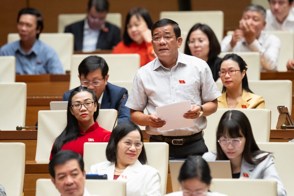 Cán bộ làm thật phải được bảo vệ