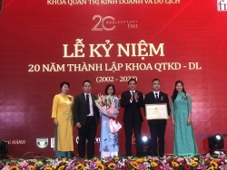 FMT– Đại học Hà Nội: Dấu ấn 20 năm của đam mê và khát vọng