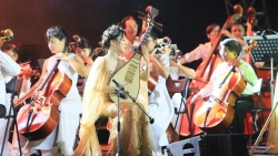 Thanh âm xanh: Lời níu giữ những màu xanh