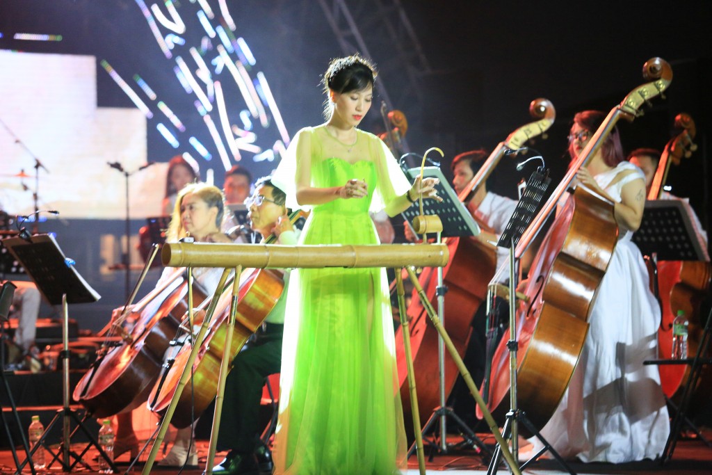 Những nhạc cụ tre trúc mang đậm âm hưởng Tre - đậm nét Việt Nam - Nhóm nhạc Thanh Âm Xanh