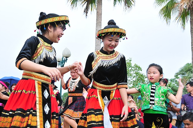 Ngày hội nhằm tôn vinh những giá trị văn hoá truyền thống tốt đẹp của các dân tộc vùng Tây Bắc