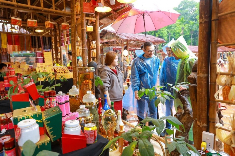 "Hội tụ di sản" tôn vinh làng nghề truyền thống