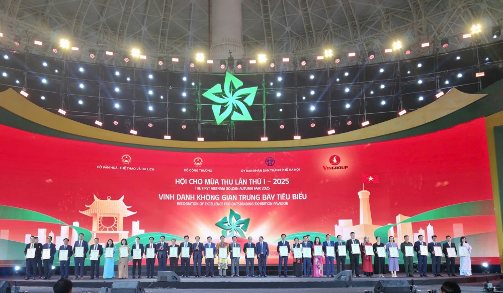 Bế mạc Hội chợ Mùa Thu lần thứ nhất - năm 2025 Bế mạc Hội chợ Mùa Thu lần thứ nhất - năm 2025