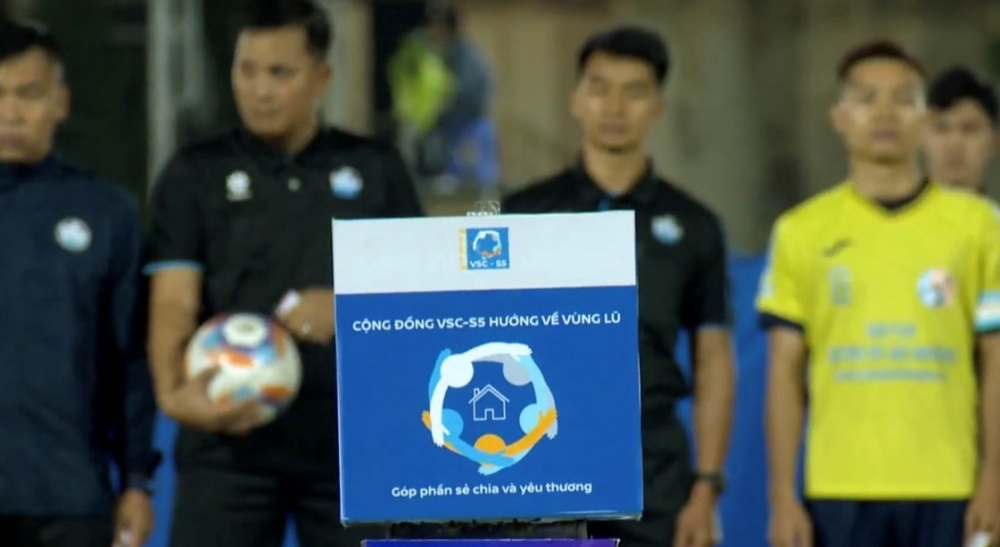 Bóng đá vì cộng đồng