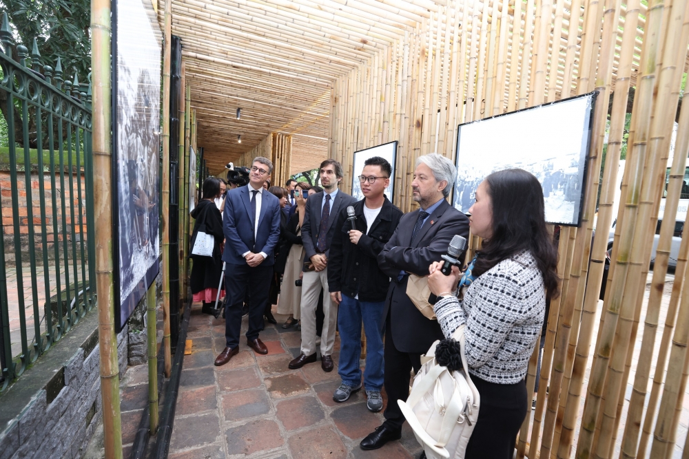 Khai mạc triển lãm ảnh “Khoa thi Hương cuối thế kỷ XIX”