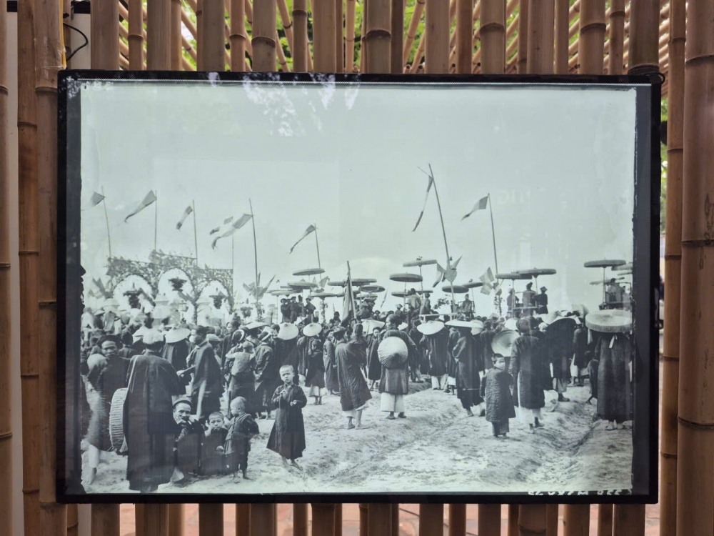 Khai mạc triển lãm ảnh “Khoa thi Hương cuối thế kỷ XIX”