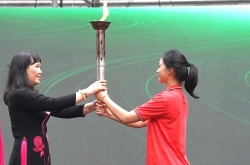 tu hao viet tiep trang su vang cua truong thpt viet duc