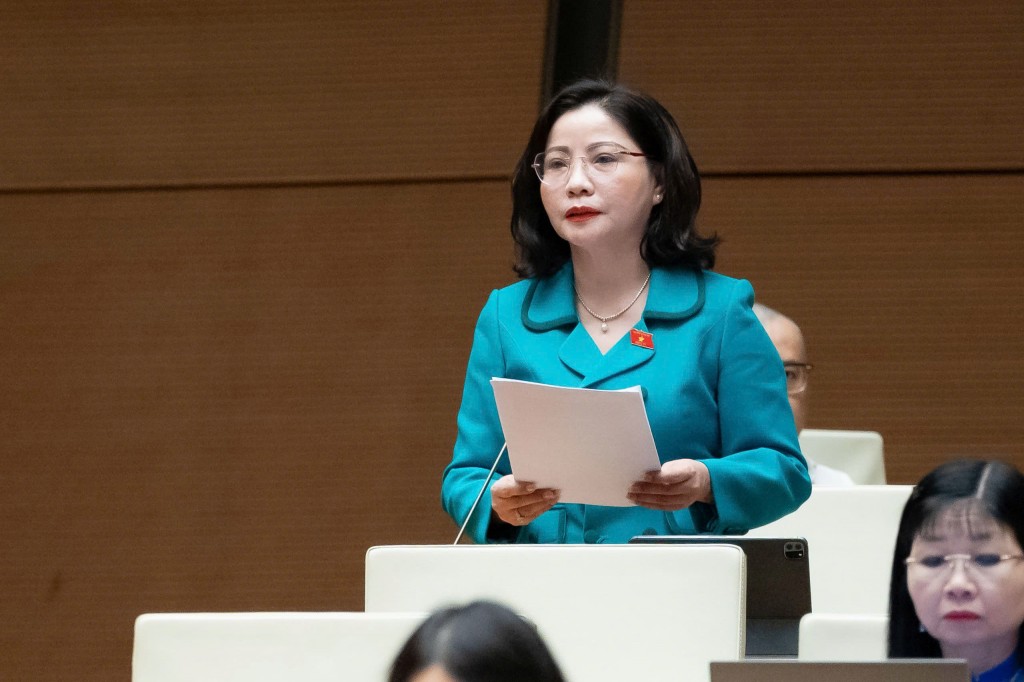 Đại biểu Nguyễn Thị Thu Nguyệt nhấn mạnh “Khi được trao quyền thực chất, cấp khu vực sẽ phát huy vai trò ‘cánh tay nối dài’ của hệ thống, giải quyết kịp thời các vụ việc phức tạp tại địa phương” Đại biểu Nguyễn Thị Thu Nguyệt nhấn mạnh “Khi được trao quyền thực chất, cấp khu vực sẽ phát huy vai trò ‘cánh tay nối dài’ của hệ thống, giải quyết kịp thời các vụ việc phức tạp tại địa phương”