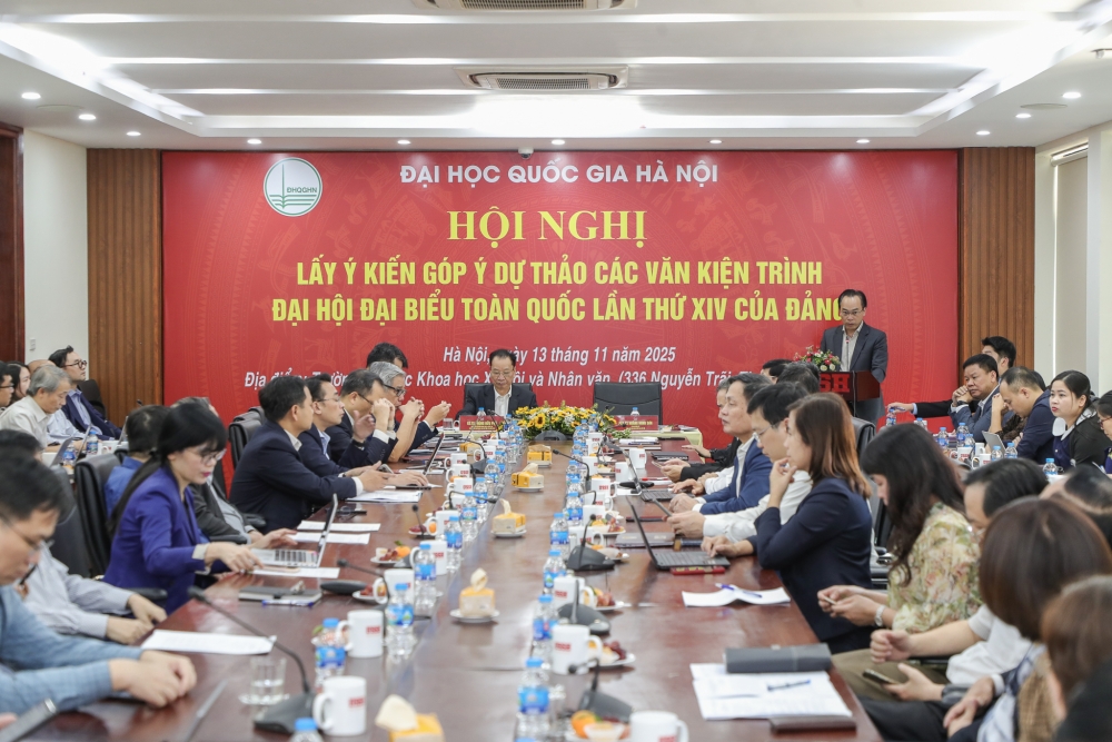 Đội ngũ trí thức, nhà khoa học Đại học Quốc gia Hà Nội góp ý Dự thảo văn kiện Đại hội XIV