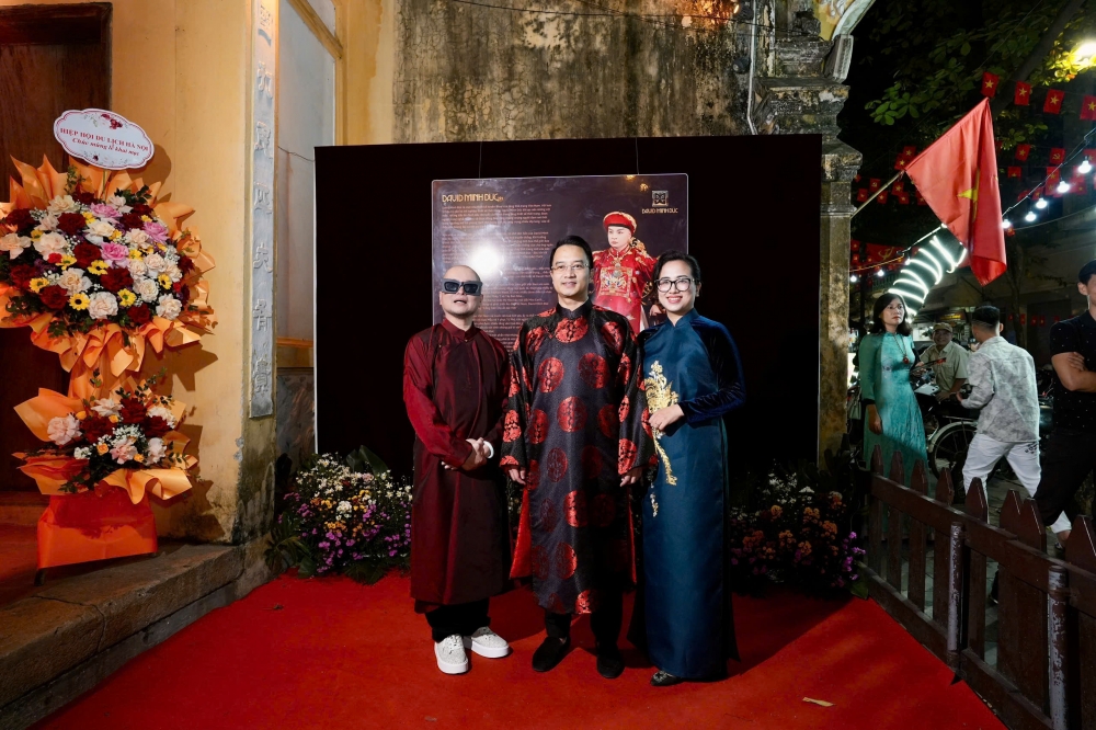 Hành trình 30 năm tôn vinh di sản áo dài Việt Nam của NTK David Minh Đức