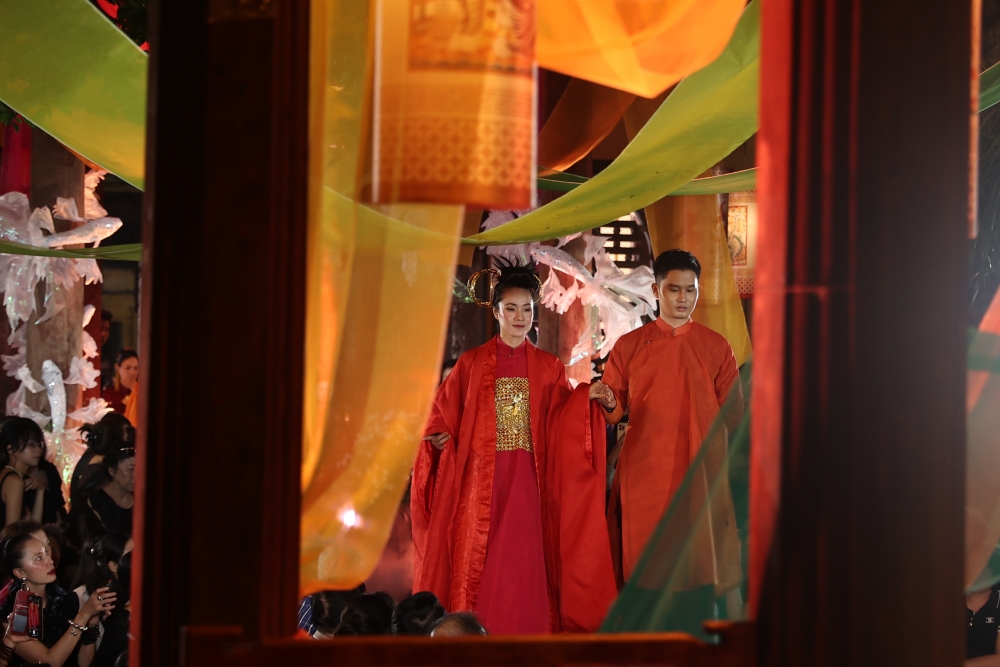 Hành trình 30 năm tôn vinh di sản áo dài Việt Nam