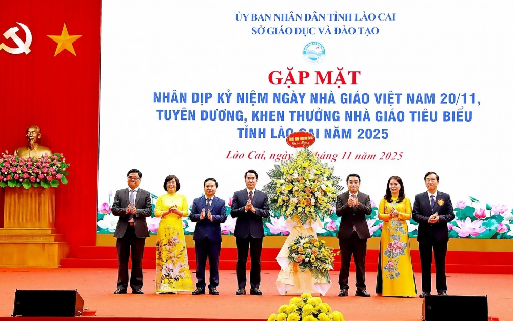 Tuyên dương, khen thưởng nhà giáo tiêu biểu tỉnh Lào Cai năm 2025