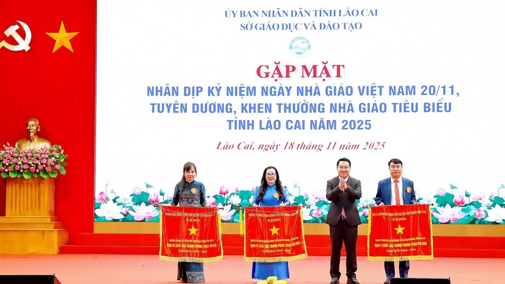 Tuyên dương, khen thưởng nhà giáo tiêu biểu tỉnh Lào Cai năm 2025