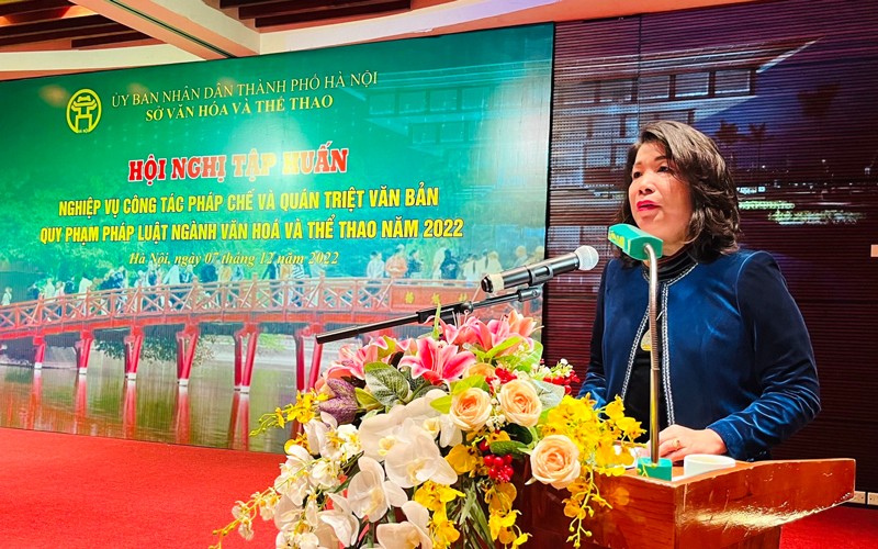 Phó Giám đốc Sở Văn hóa và Thể thao Hà Nội Trần Thị Vân Anh phát biểu tại hội nghị