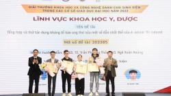 Trao giải Giải thưởng KH&CN dành cho sinh viên trong các cơ sở giáo dục đại học năm 2022