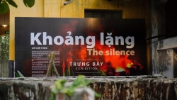 trung bay khoang lang tai di tich hoa lo ky niem 50 nam chien thang ha noi dien bien phu tren khong