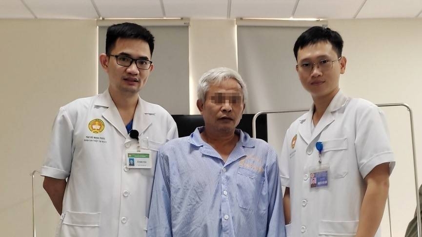 Cấp cứu bệnh nhân nhồi máu cơ tim cấp có bất thường giải phẫu động mạch vành