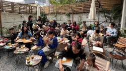 Workshop “Dưới hiên nhà” gây quỹ cho các em nhỏ mồ côi