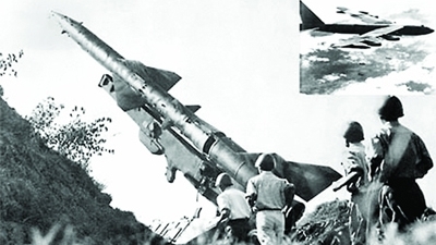 Bài 3. Chiến thắng vĩ đại “Hà Nội - Điện Biên Phủ trên không”