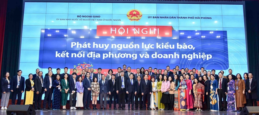 Phát huy nguồn lực kiều bào để xây dựng đất nước hùng cường