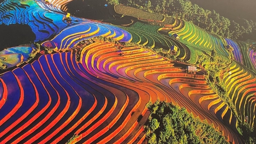 Triển lãm ảnh “Yên Bái - Nơi hội tụ sắc màu Tây Bắc” tại Phố Sách Hà Nội