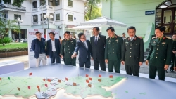 trien lam tuong tac nhung tran danh noi tieng nhung vi tuong tai danh